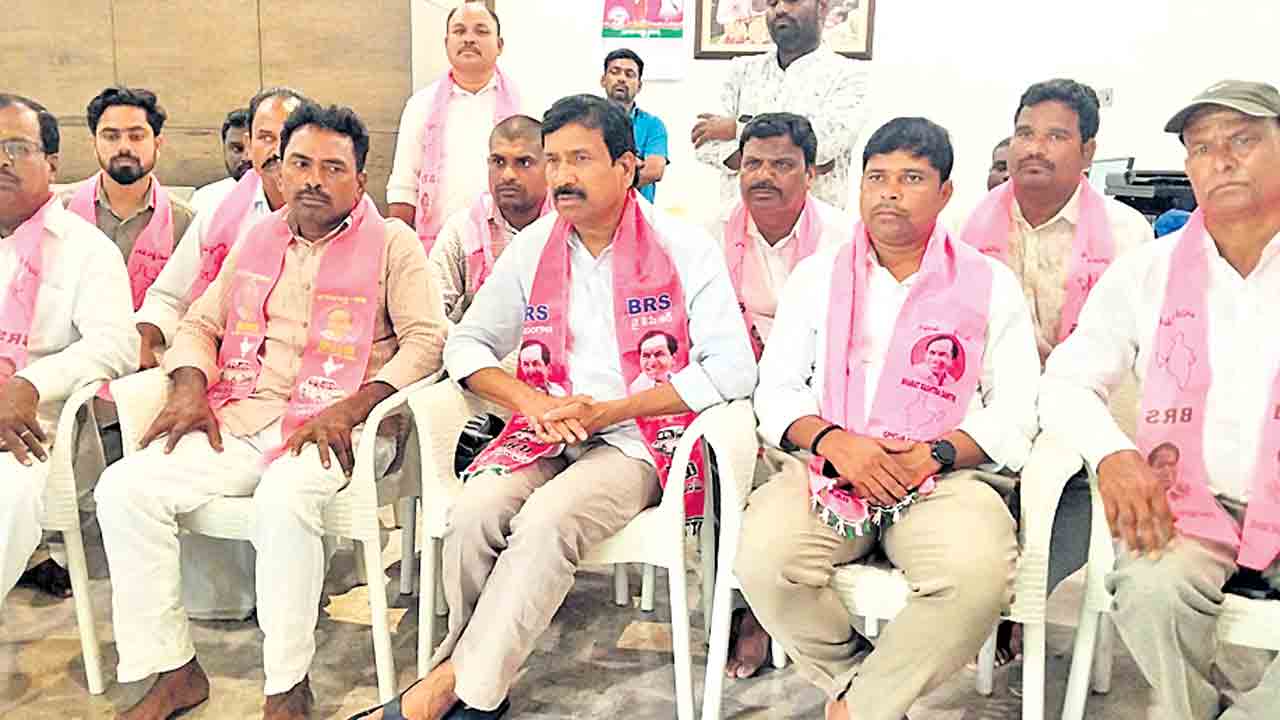 సంక్షేమాన్ని విస్మరించిన కాంగ్రెస్‌ సర్కార్‌: పట్నం