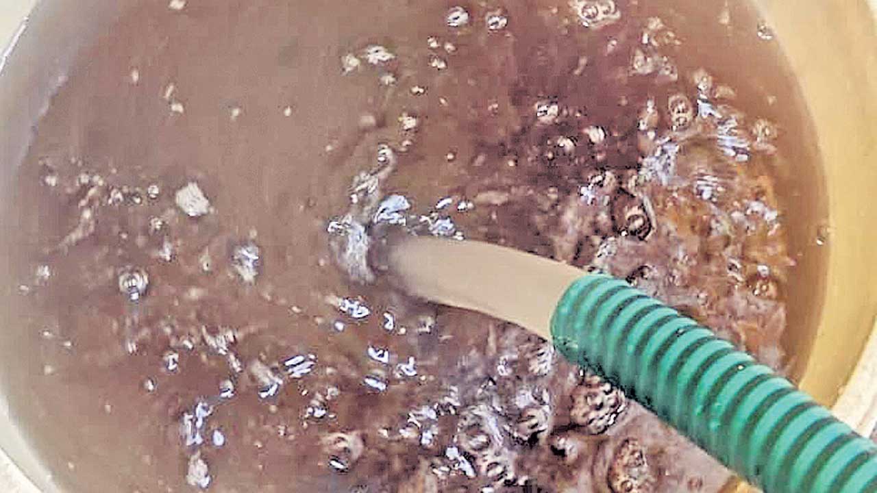 15 రోజులుగా కలుషితంగా..