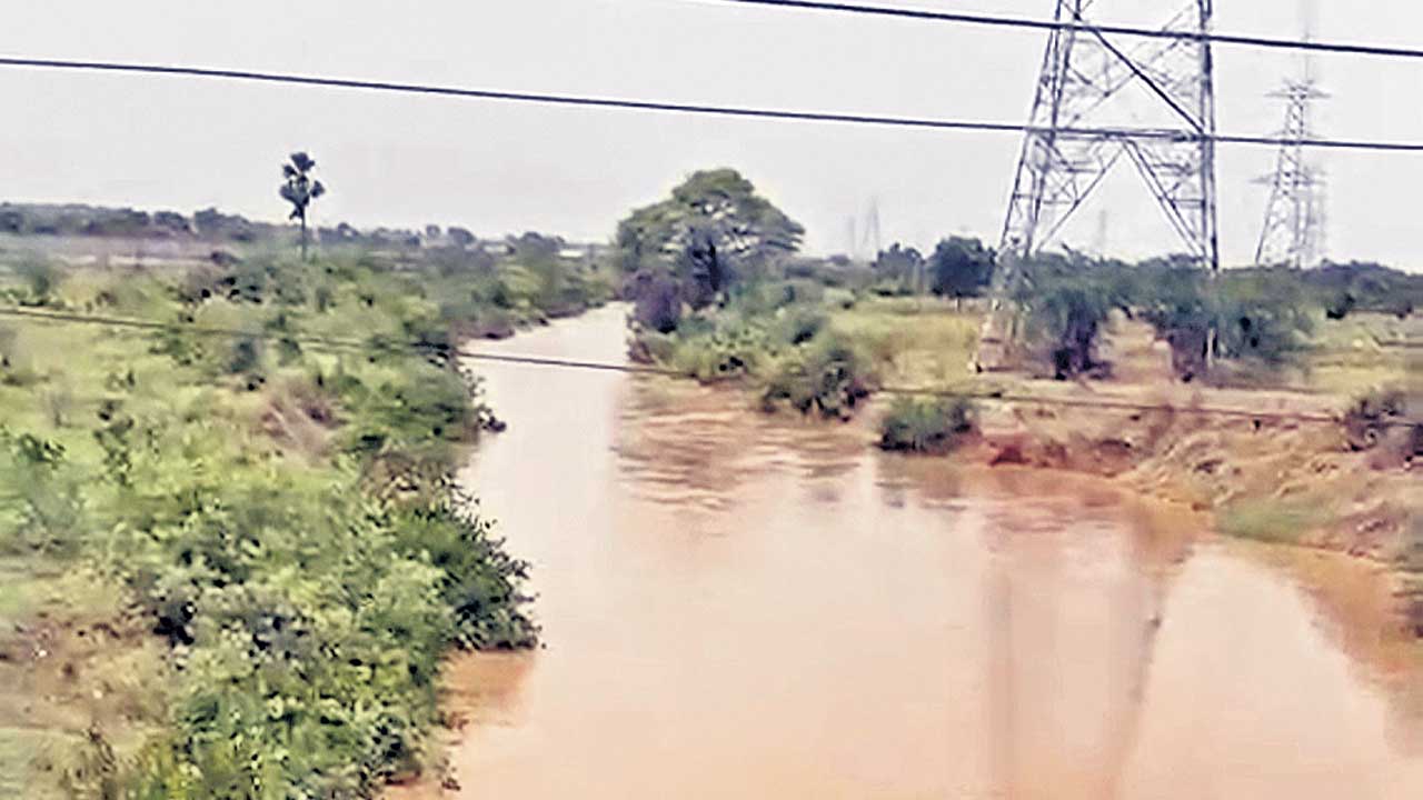 జంట జలాశయాలకు వరద
