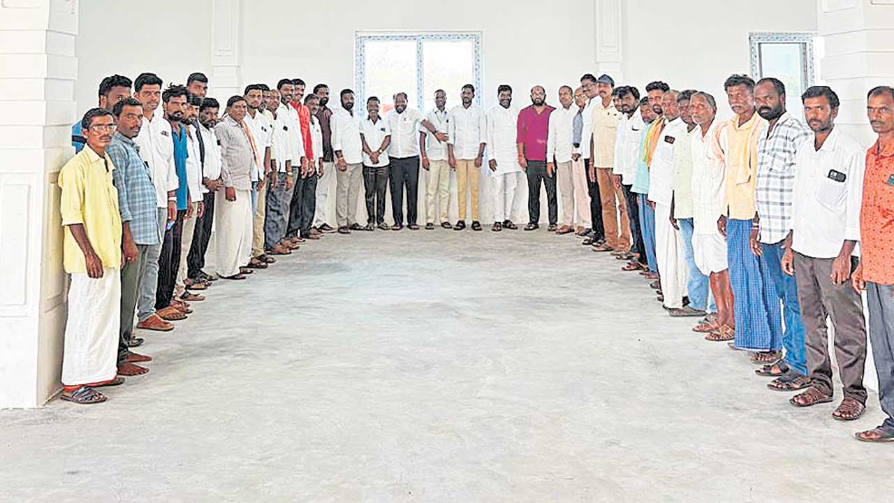 ఫోర్త్‌ సిటీకి భూములివ్వం