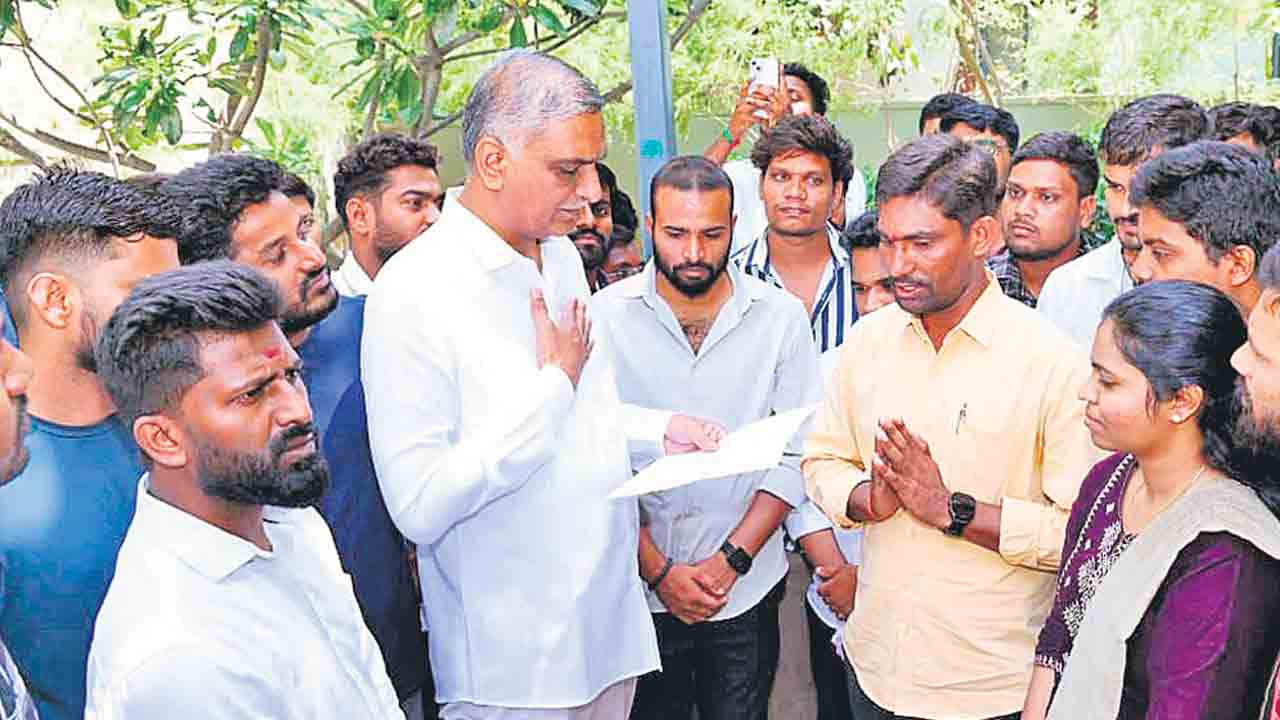 నిరుద్యోగులకు కాంగ్రెస్‌ ధోకా