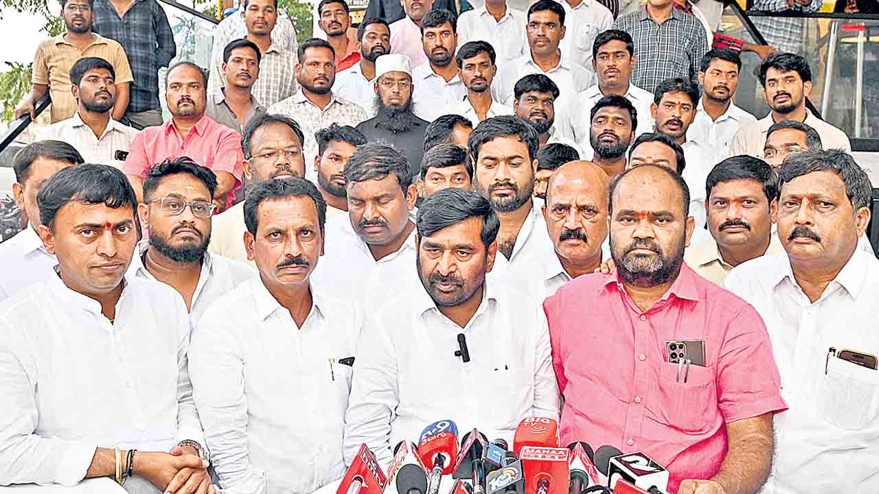 కాంగ్రెస్‌తో ఫిక్సింగ్‌తోనే పవన్‌ డ్రామాలు.. జగదీశ్‌రెడ్డి ఫైర్‌