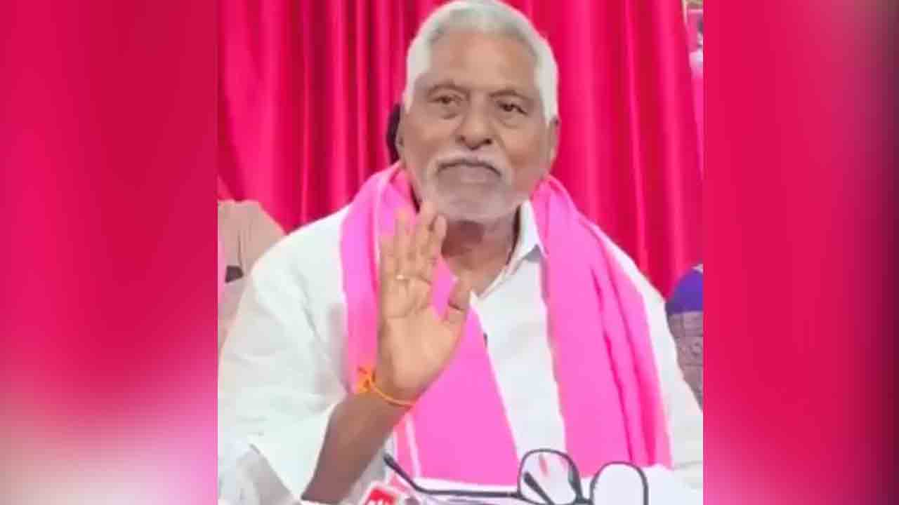 Jeevan Reddy | ఎవ‌డ‌న్నా హిట్ల‌ర్‌ను ఆదర్శంగా తీసుకుంటాడా..? : జీవ‌న్ రెడ్డి