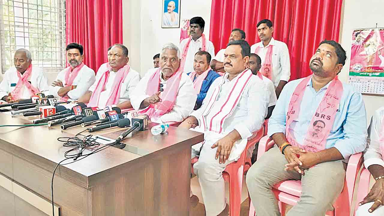 ఉచిత విద్యుత్తు ఎత్తివేతకే రైతు డిస్కమ్‌.. జీవన్‌రెడ్డి