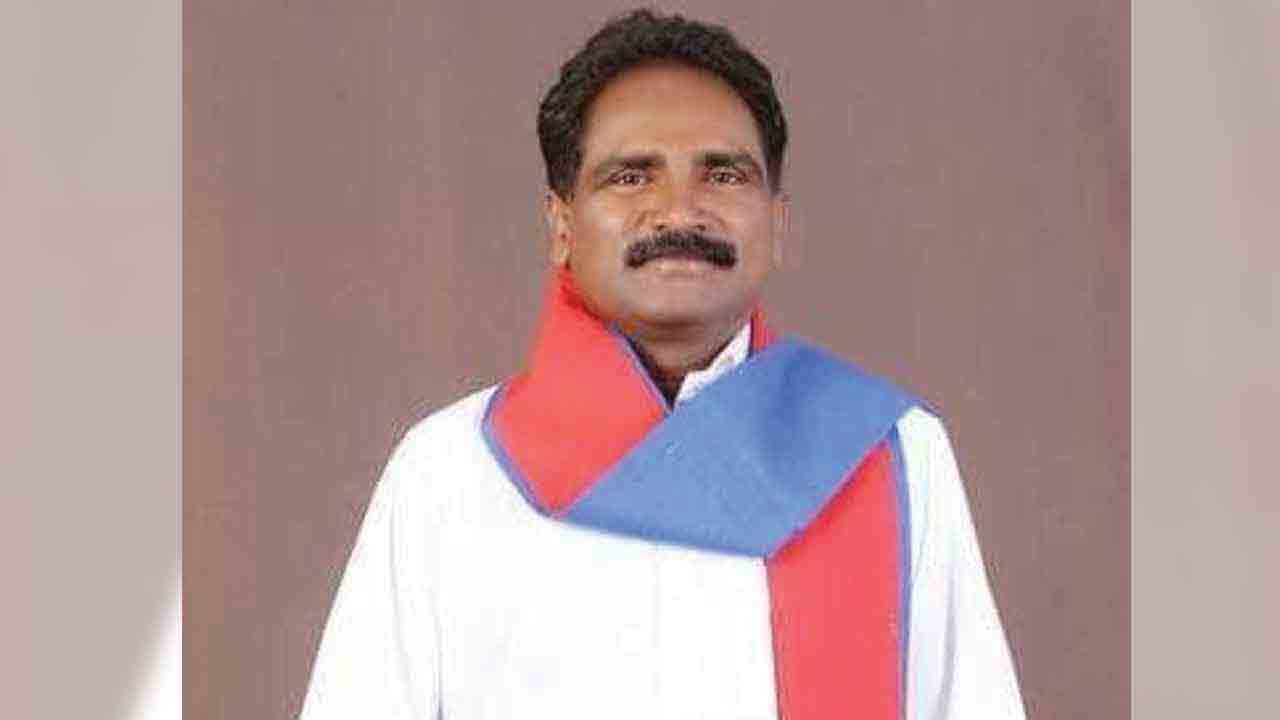 ప్రజా సమస్యలపై కలిసి పనిచేద్దాం.. మాజీ మావోయిస్టులతో భేటీలో సీపీఎం రాష్ట్ర కార్యదర్శి జాన్‌వెస్లీ