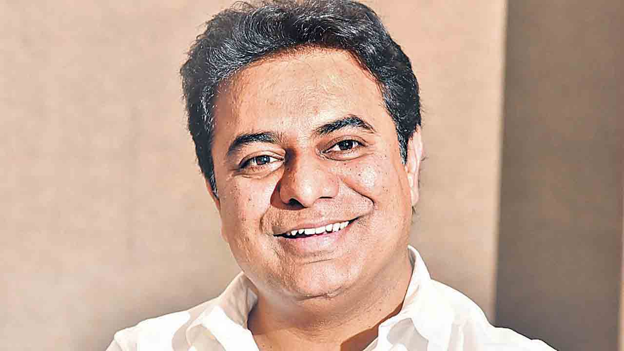 రాష్ట్ర ఆవిర్భావ సంబురానికి తెలంగాణ భవన్‌ ముస్తాబు