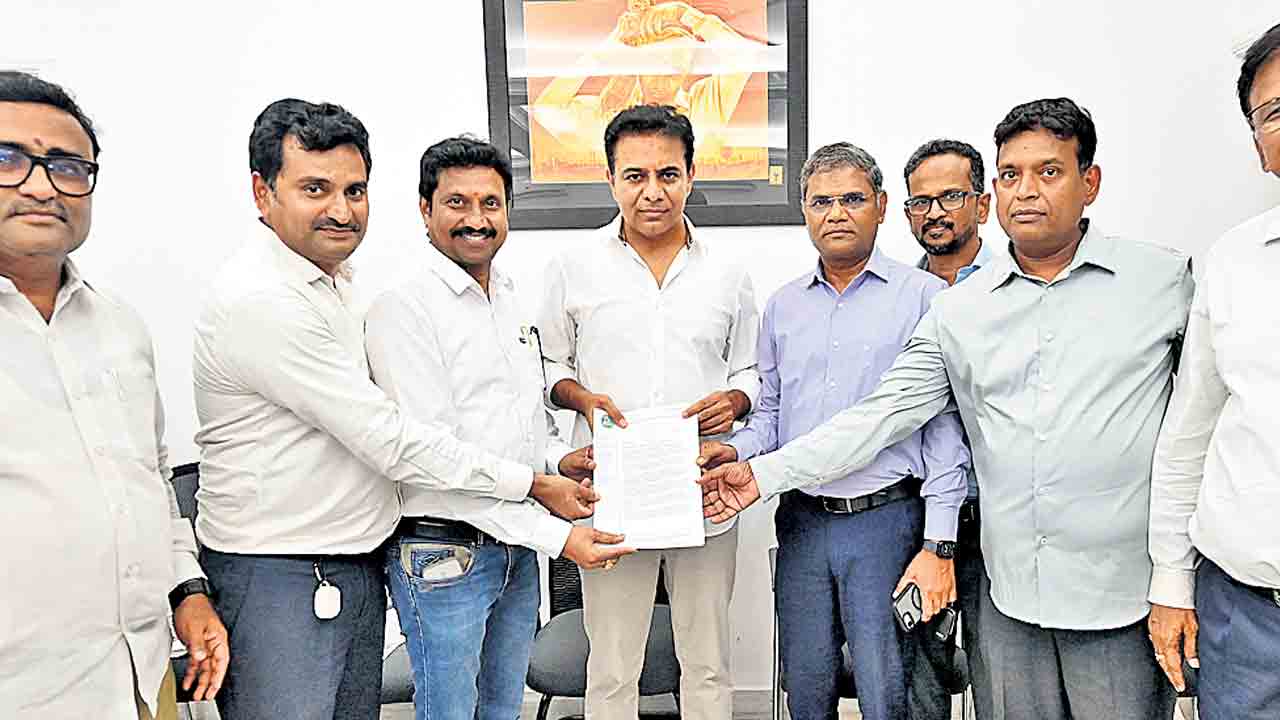సోలార్‌ టెండర్లల్లో చిన్న కాంట్రాక్ట ర్లకు అన్యాయం