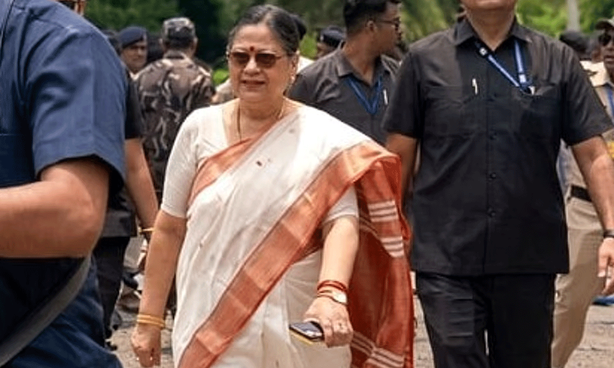 TMC MPs | మేం ఎన్డీయే కూటమికి మద్దతిస్తున్నాం.. స్పీకర్‌కు 20 మంది టీఎంసీ ఎంపీల లేఖ..!