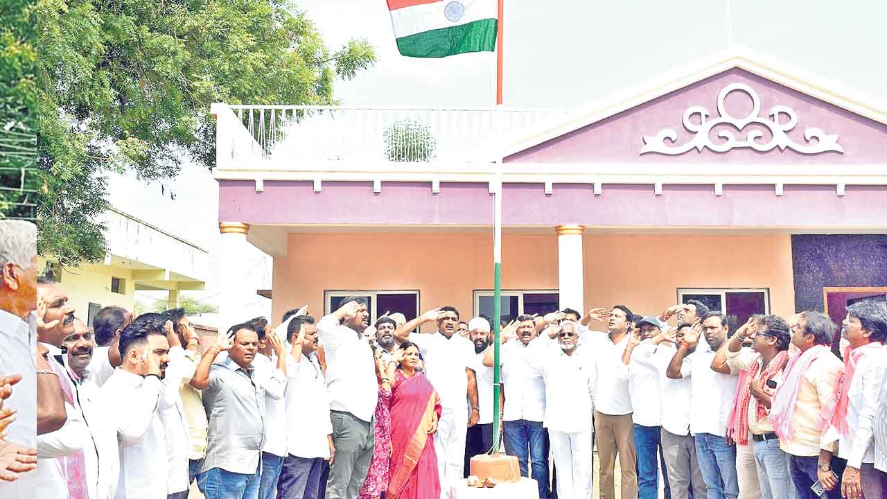 తెలంగాణ తెచ్చిన నేత కేసీఆర్‌