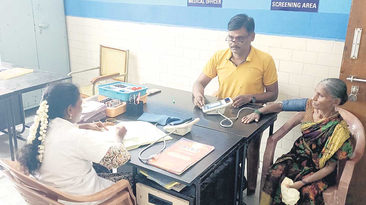 ఎన్సీడీ కేంద్రం.. సేవలు మృగ్యం?