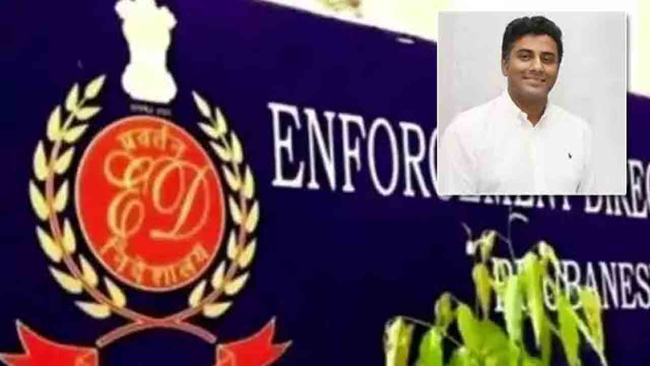 మాజీ మంత్రి కారుమూరి కుమారుడు అరెస్ట్‌