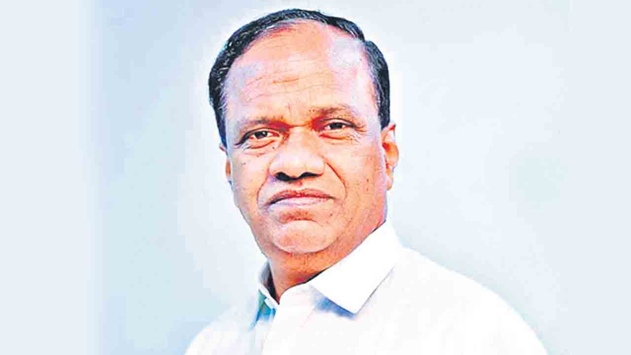 తెలంగాణ ప్రజలకు శుభాకాంక్షలు.. కోలేటి 