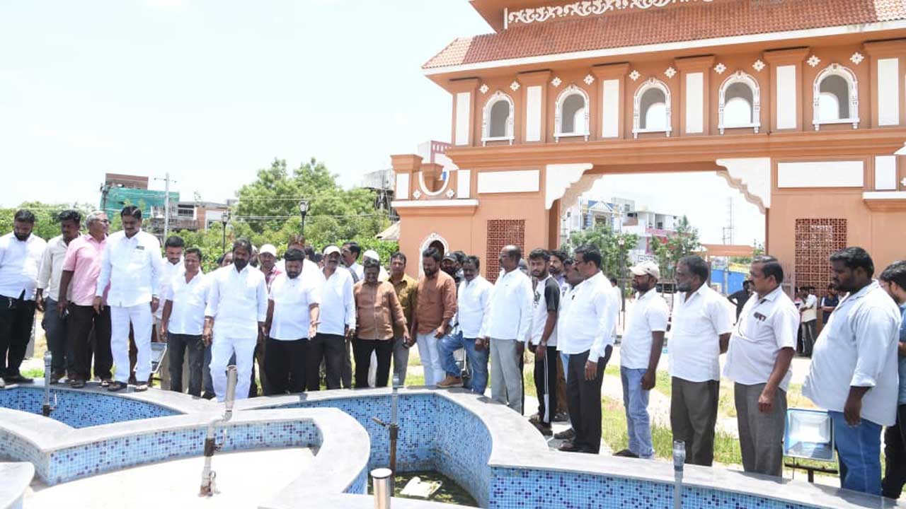ప్రభుత్వ ఆస్తులు సంరక్షించాలి