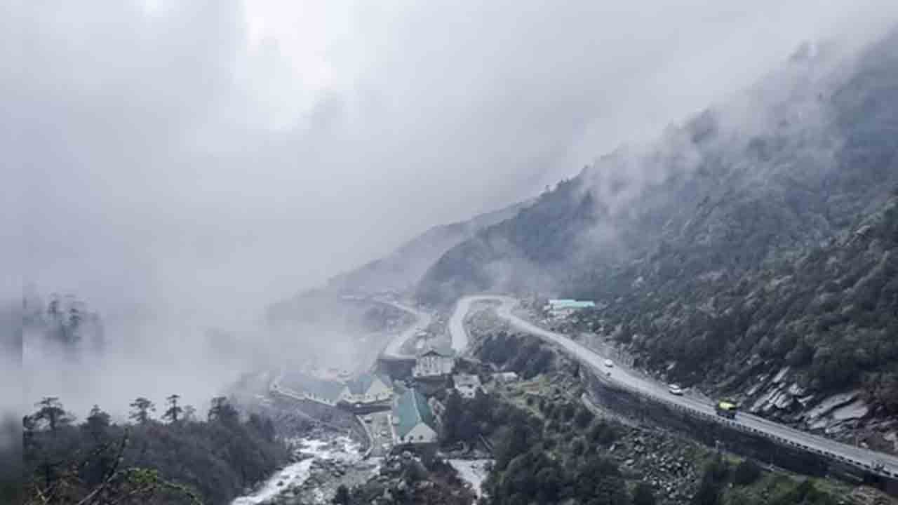Mansarovar Yatra | గ్యాంగ్‌టక్‌కు చేరుకున్న మానససరోవర్‌ యాత్రికుల తొలి బ్యాచ్‌
