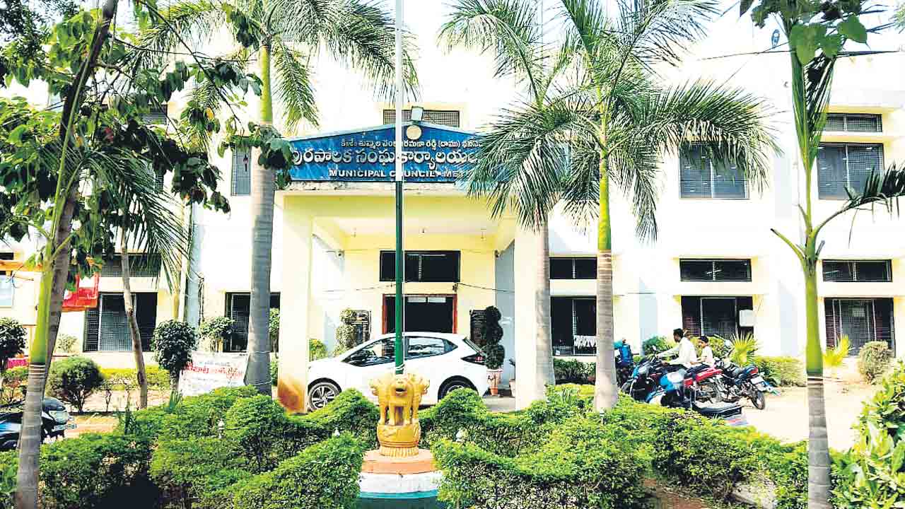 టౌన్‌ ప్లానింగ్‌లో అవినీతి దందా!