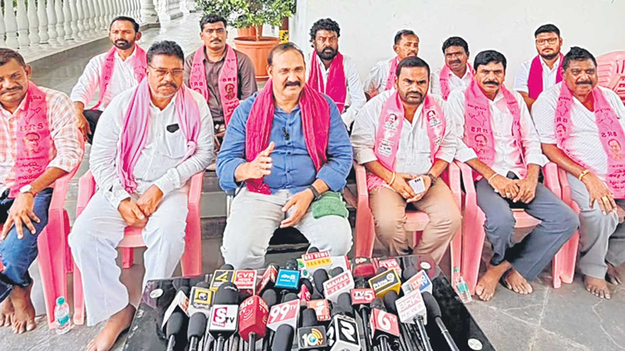 ప్రభుత్వ జాగాలో పాగా!