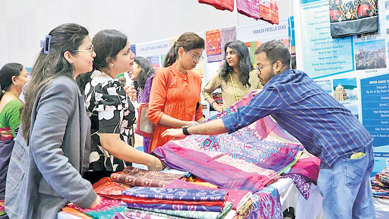 థ్రెడ్‌ పోచంపల్లి విజయవంతం