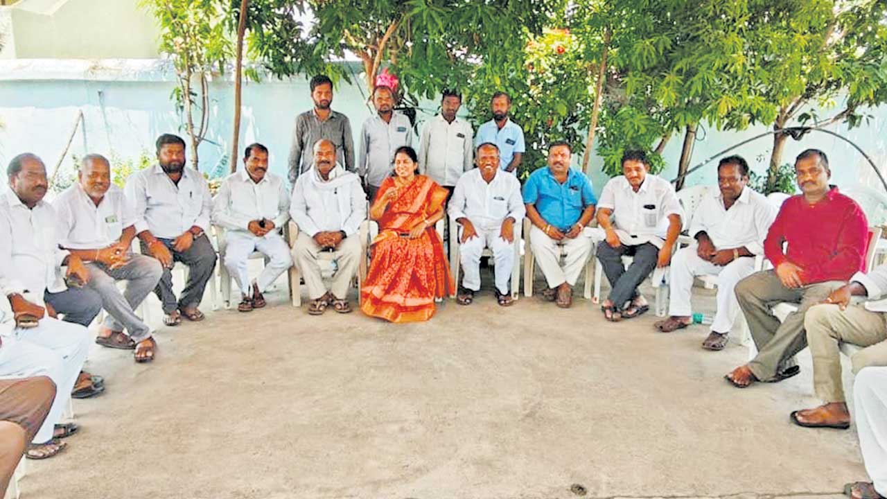 ధాన్యం కొనుగోళ్లు పూర్తిచేయాలి
