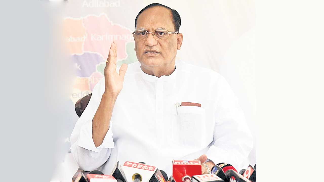 అమరావతికి మకాం మార్చాల్సిందే!