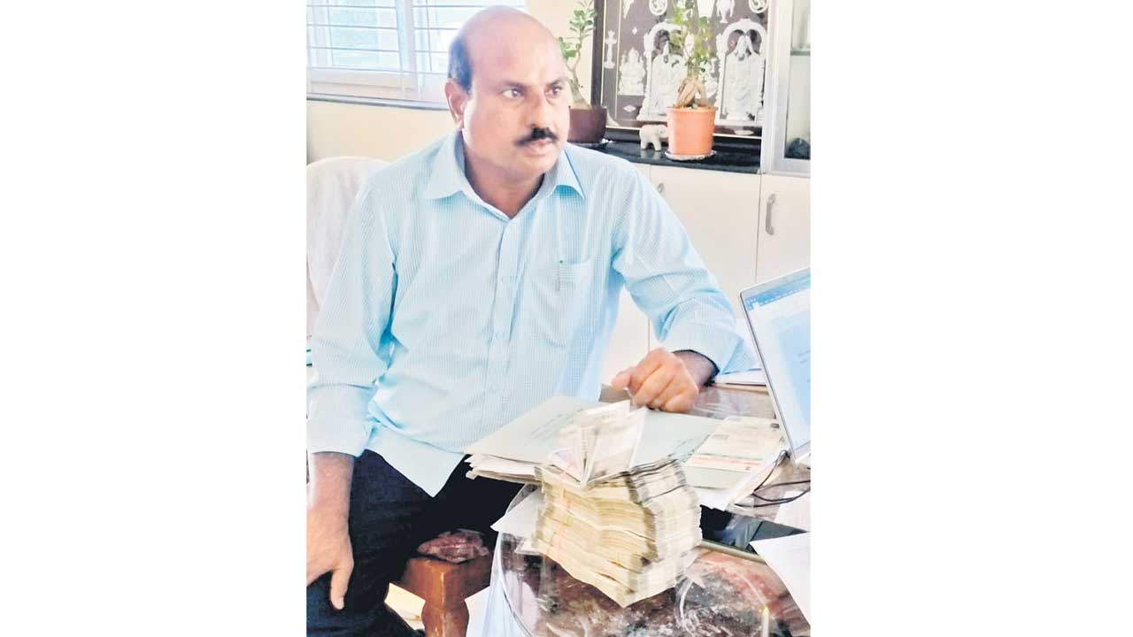 కోట్లల్లో అక్రమార్జన!