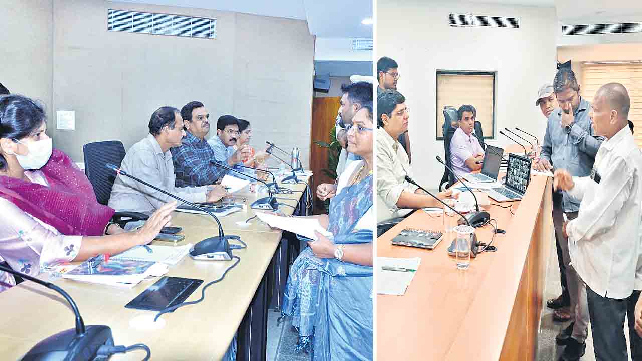 ప్రజావాణికి పోటెత్తిన ఫిర్యాదులు