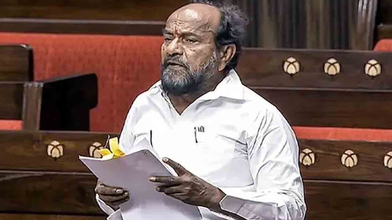 ఫీజురీయింబర్స్‌మెంట్‌ను కొనసాగించాలి.. ఆర్‌ కృష్ణయ్య