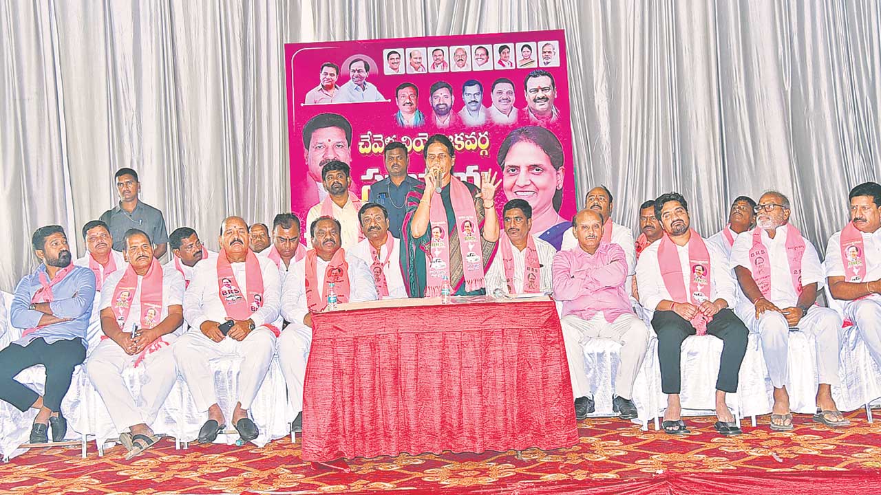 సమస్యలపై పోరాడుతూ.. ప్రజలకు భరోసా ఇద్దాం