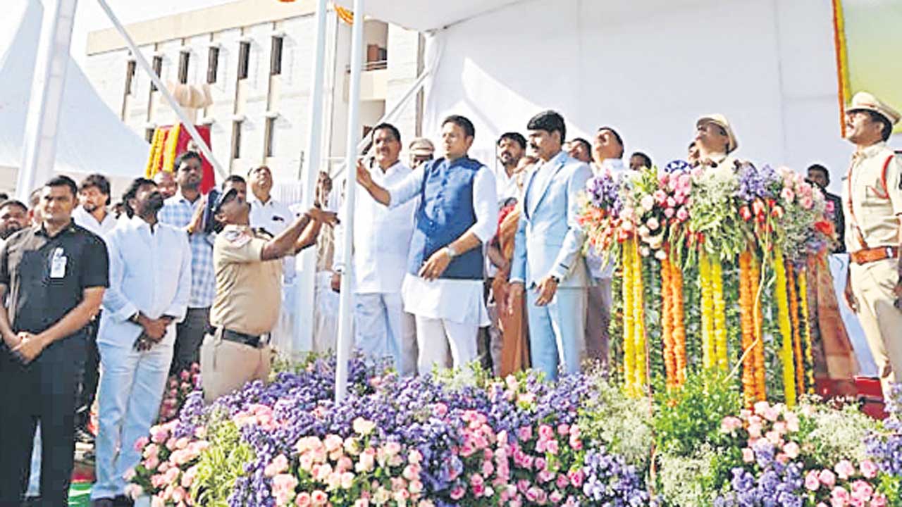 ఫార్మాసిటీని ఏటీని ఏర్పాటు చేస్తాం