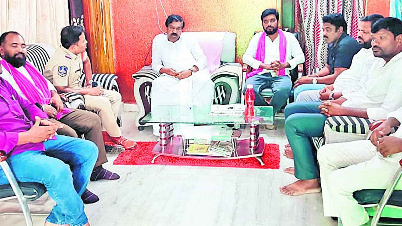 రాజయ్య హౌస్‌ అరెస్ట్‌