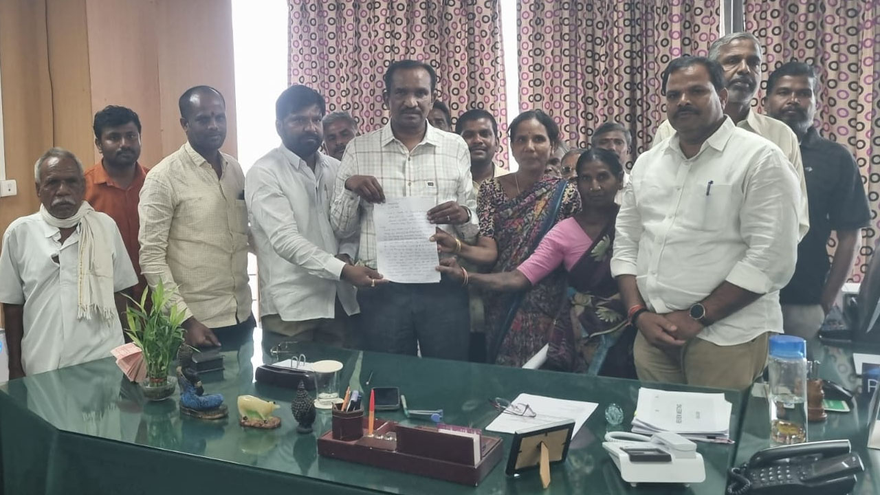 Koheda Market | కొహెడ మార్కెట్‌లో భూములు కోల్పోతున్న దళిత కుటుంబాలకు నష్టపరిహరం అందించాలి