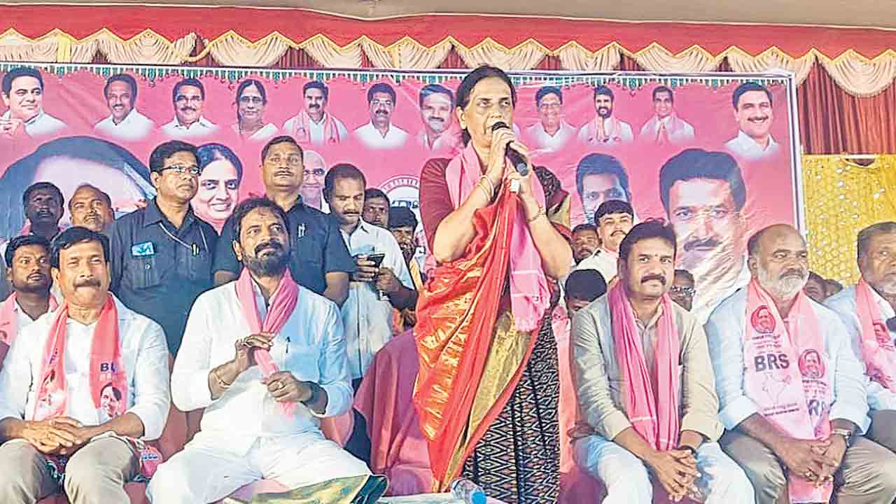 బీఆర్‌ఎస్‌ హయాంలో స్కీములు కాంగ్రెస్ పాలనలో స్కాములు