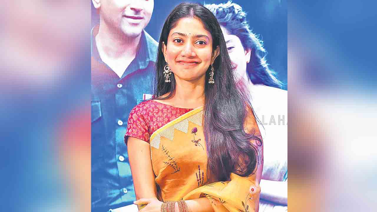 లేడీ సింగంగా యాక్షన్‌ మోడ్‌