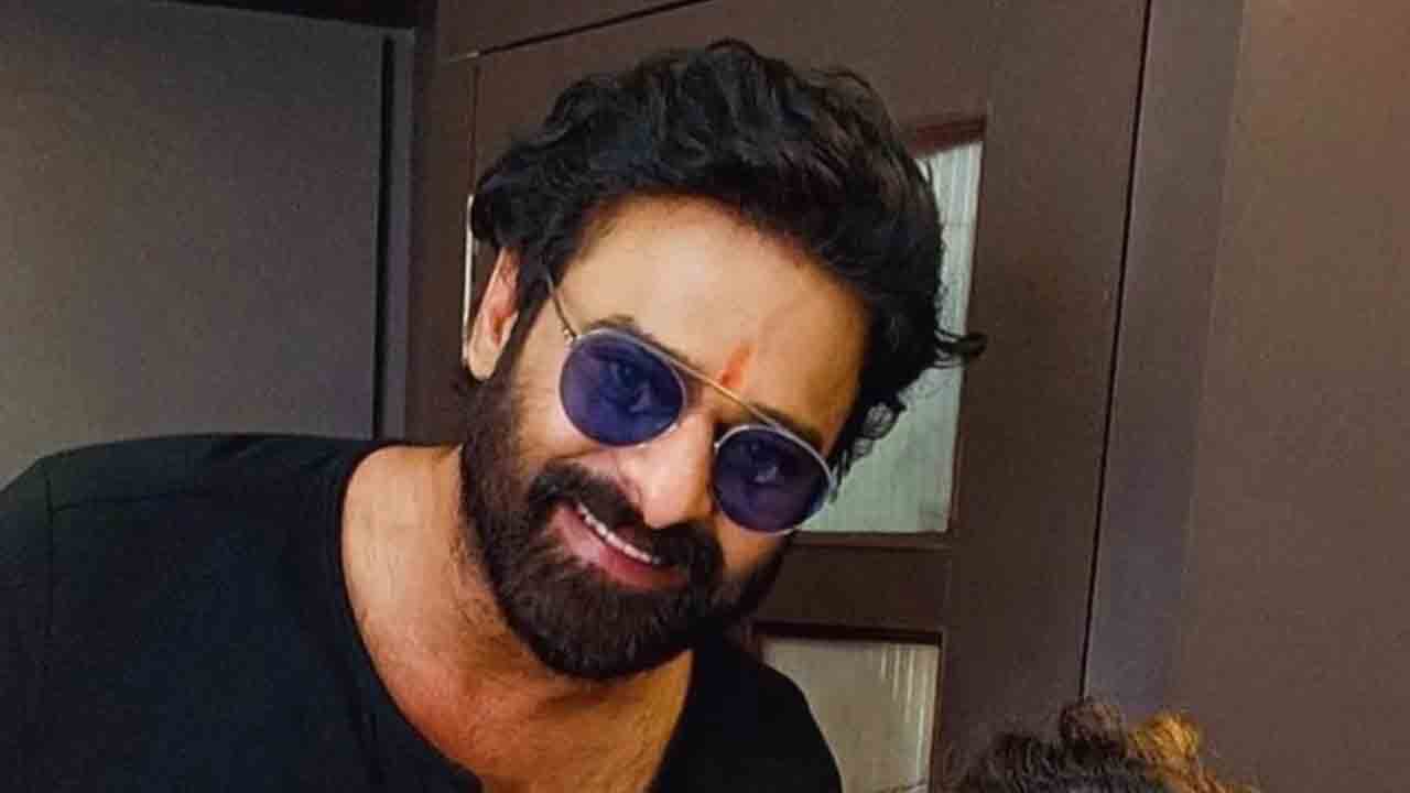 Spirit | స్పిరిట్‌లో ప్రభాస్‌ లుక్‌ ఇలా.. లొకేషన్‌లో దిగిన సెల్ఫీ వైరల్..!