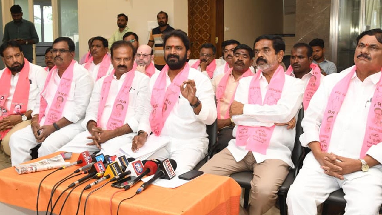 Illegal Projects | కర్ణాటక అక్రమ ప్రాజెక్టులు పాలమూరుకు మరణ శాసనం : మాజీ మంత్రి శ్రీనివాస్‌ గౌడ్‌
