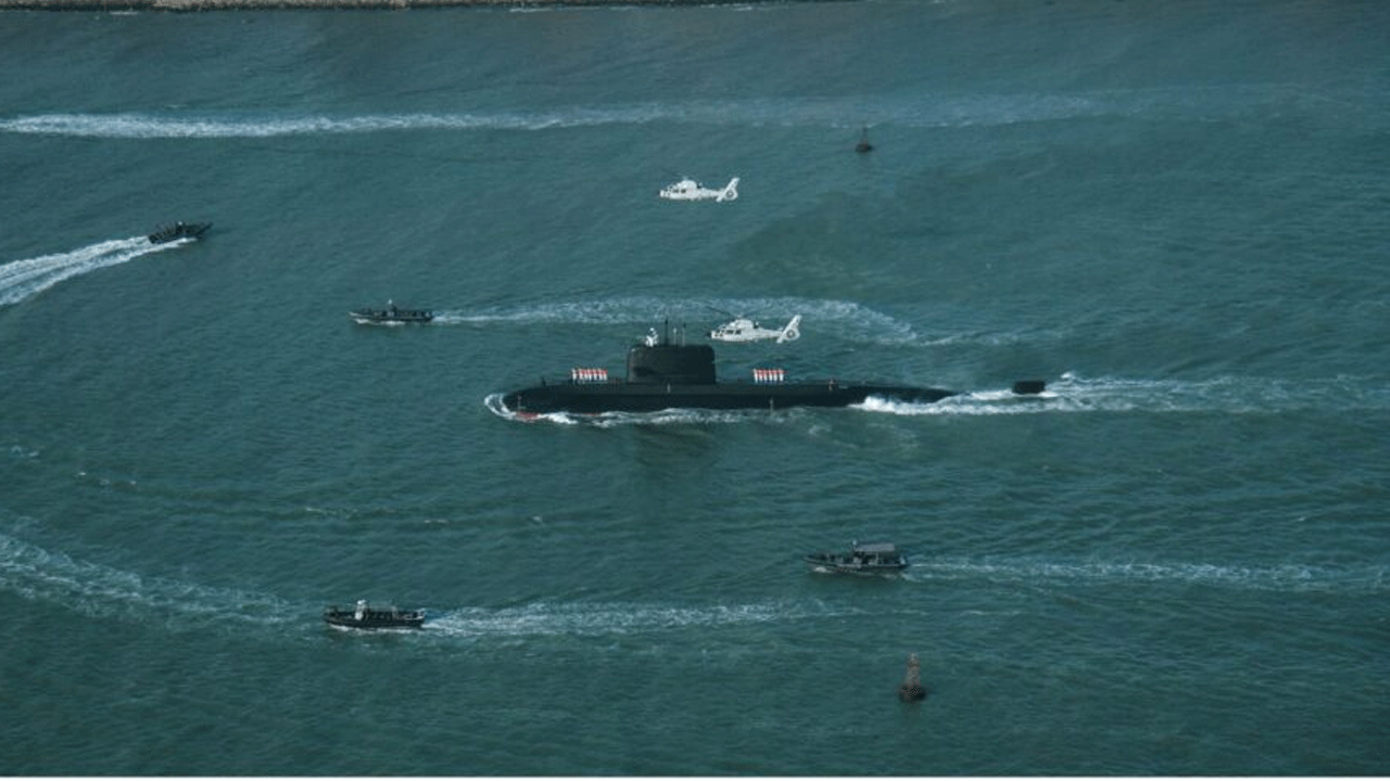 Pakistan submarine | పాకిస్థాన్‌కు చేరిన హంగోర్‌ క్లాస్‌ జలాంతర్గామి..