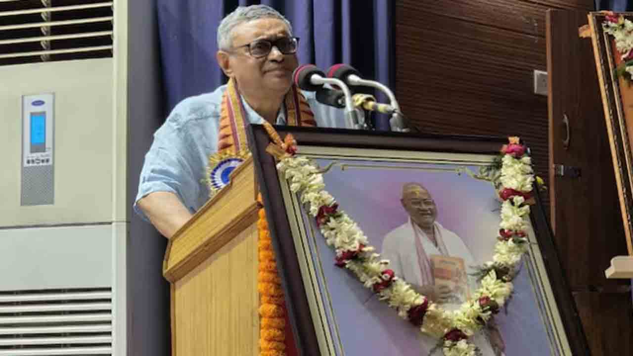 Swapan Dasgupta | ‘నకిలీ మిత్రుల పట్ల జాగ్రత్త’.. టీఎంసీ ఫిరాయింపుదారులపై బీజేపీ నేత హెచ్చరిక