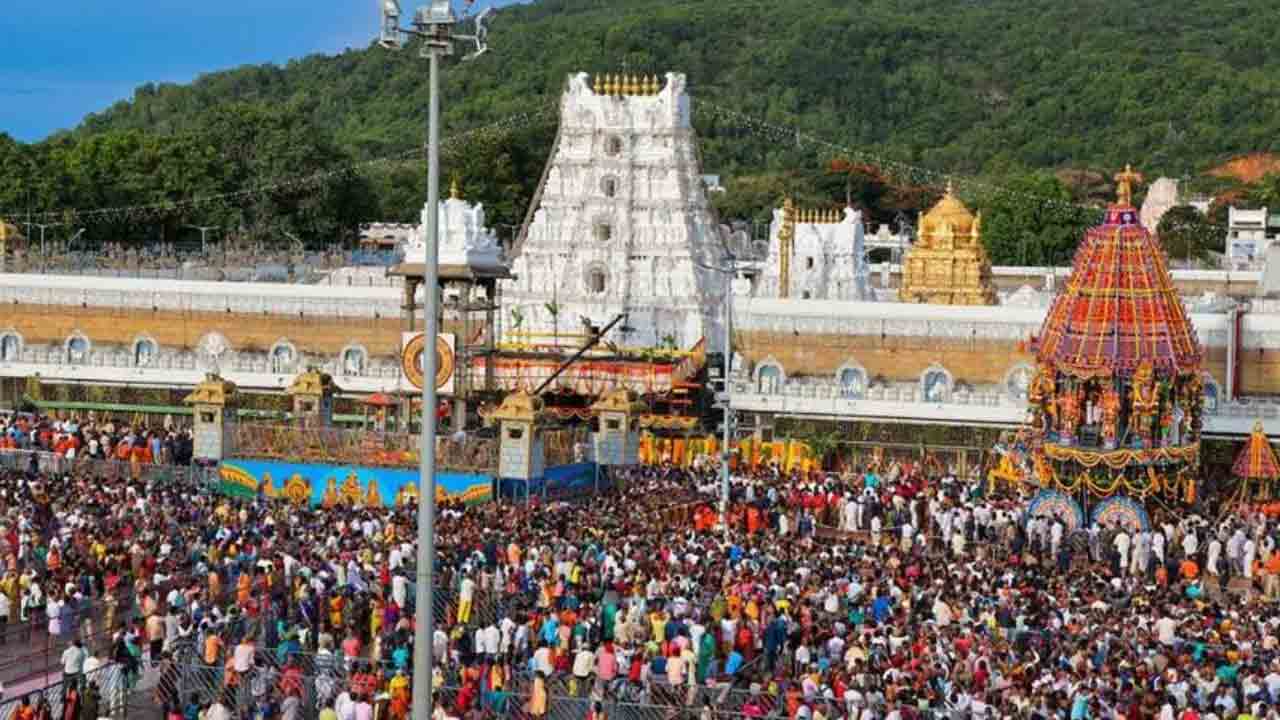 శ్రీవారి దర్శన టికెట్ల సెప్టెంబర్‌ కోటా 18న విడుదల