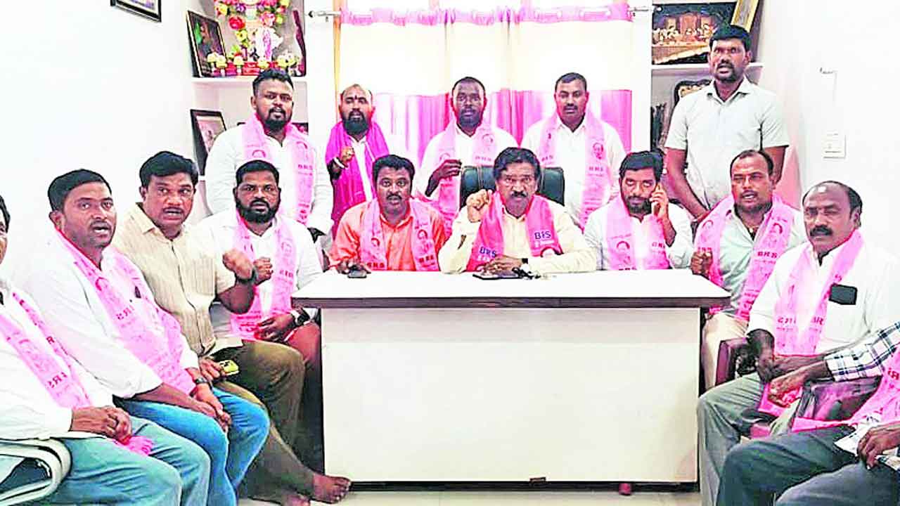 రేవంత్‌వి డైవర్షన్‌ పాలిటిక్స్‌