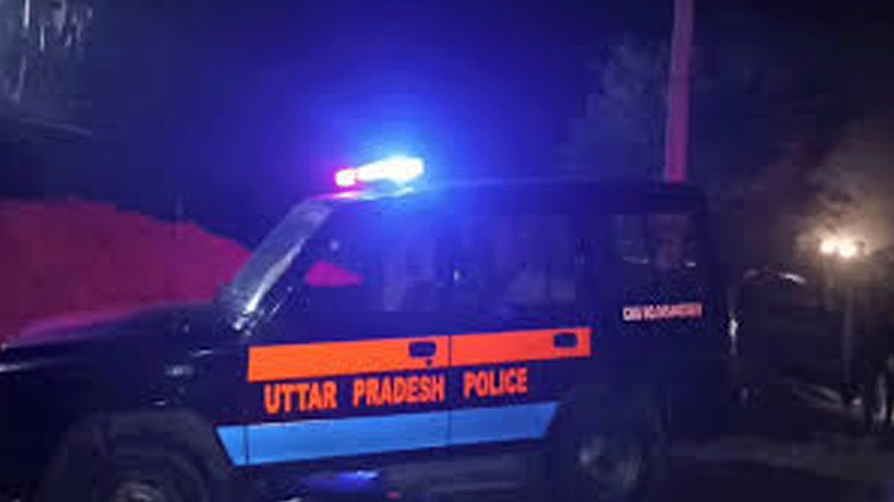 Crime news | స్నేహితుడితో కలిసి తల్లిదండ్రులను, సోదరిని చంపి.. స్నేహితుడి చేతిలో చచ్చి..!