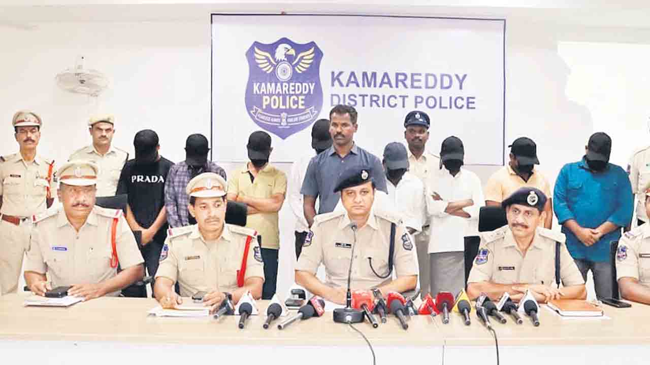 ‘నాటు తుపాకుల’ ముఠా అరెస్టు