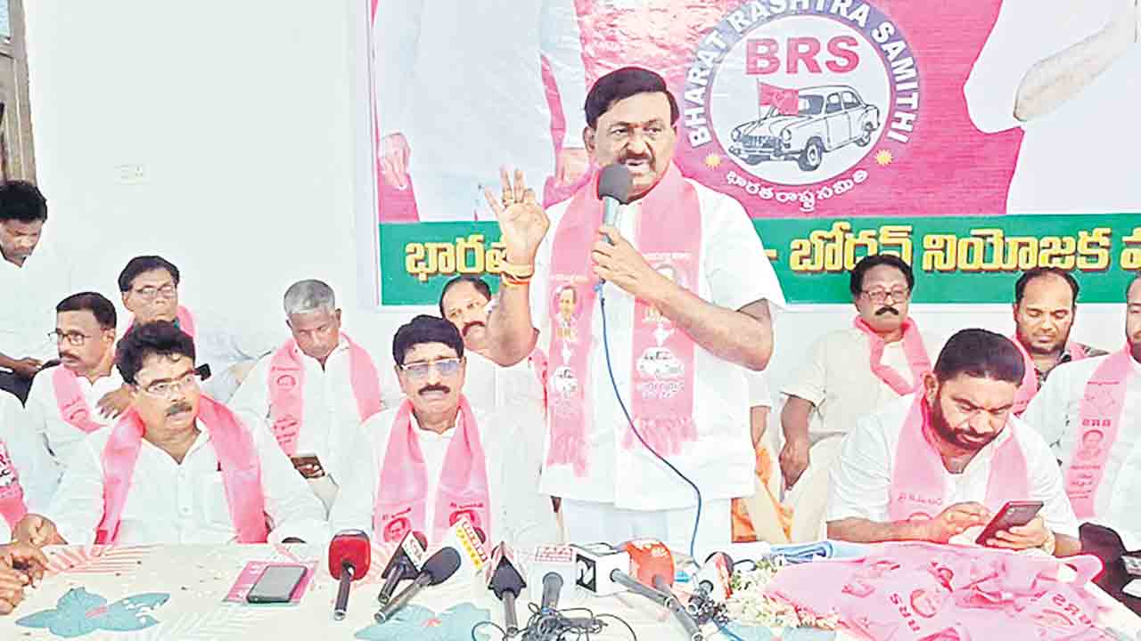 కాంగ్రెస్ పాలనలో రైతులకు ఇబ్బందులు