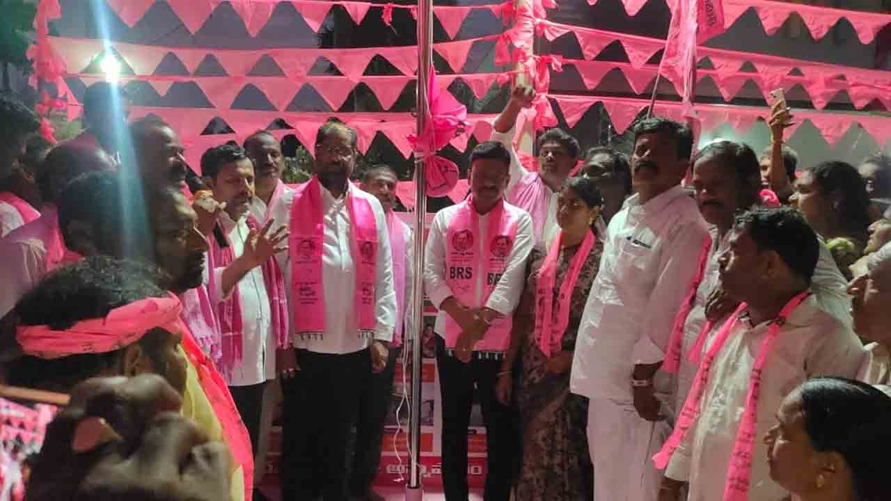 తెలంగాణను తీర్చిదిద్దింది కేసీఆరే..