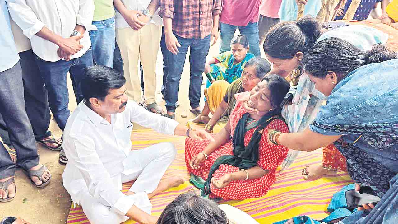 చిన్నారుల మృతి కలిచివేసింది