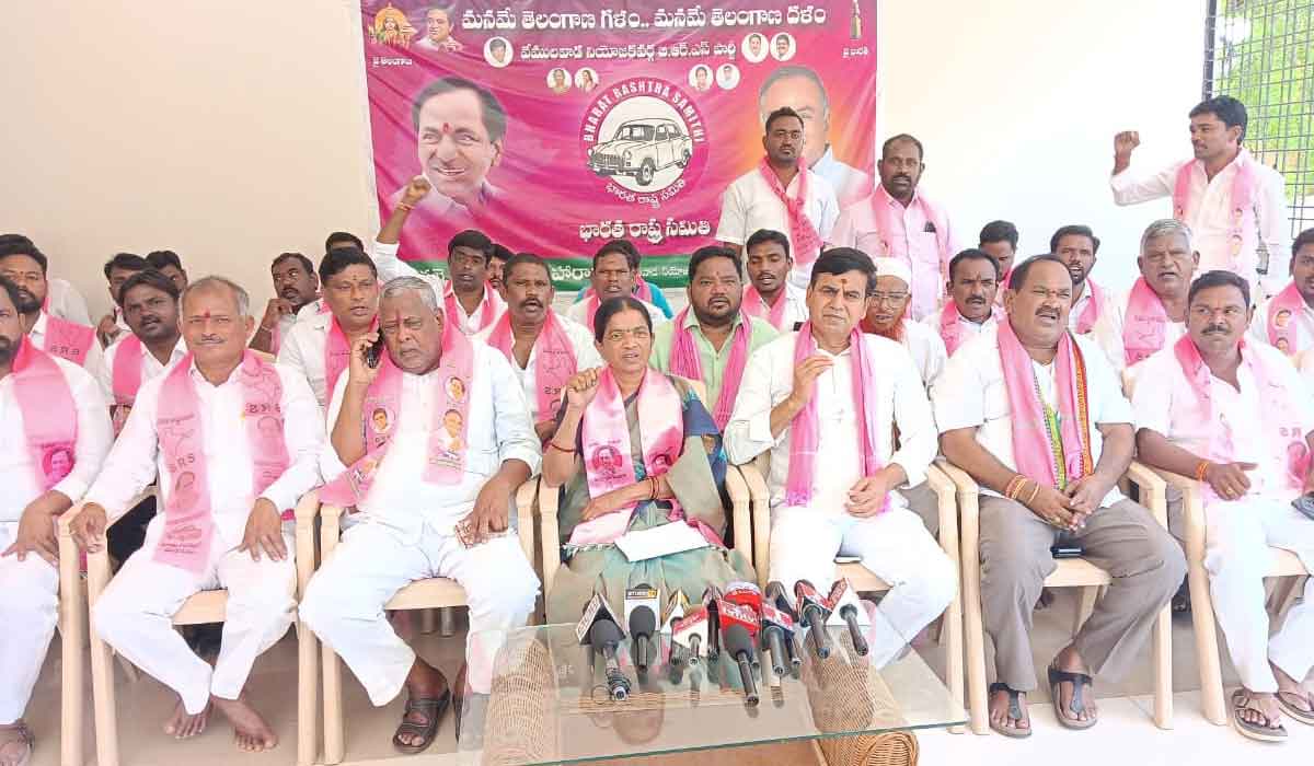 Vemulawada | కాంగ్రెస్ అంటేనే రాక్షస పాలన.. సిరిసిల్ల మాజీ జడ్పీ చైర్‌పర్సన్‌ న్యాలకొండ అరుణ