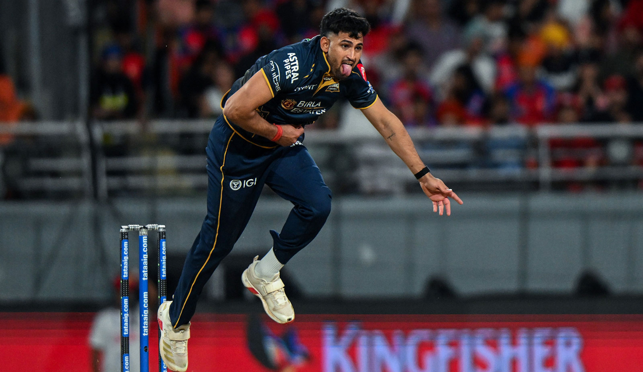 BCCI | భార‌త ‘ఏ’ స్క్వాడ్‌లో కీల‌క మార్పు.. గుజ‌రాత్ పేస‌ర్‌కు పిలుపు..!