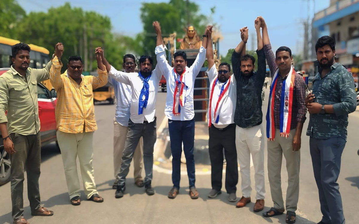‘ప్రైవేట్‌ స్కూళ్ల ఫీజుల అక్రమ వసూళ్లపై ఉమ్మడి పోరాటం’