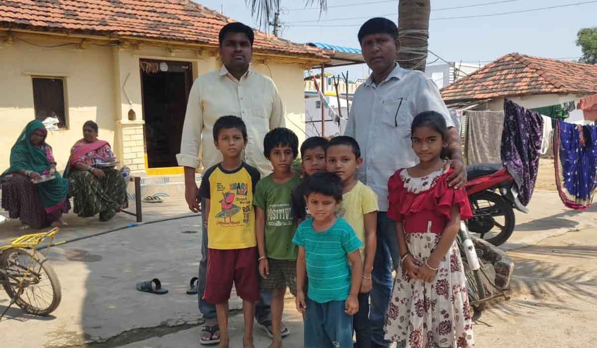 Bansuwada | విద్యార్థులను ప్రభుత్వ పాఠశాలలకే పంపాలి.. బడిబాటలో ఉపాధ్యాయులు