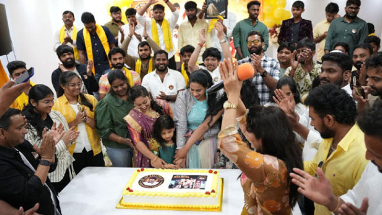 Bala Krishna | యూకే నుంచి సింగపూర్ వరకు ‘జై బాలయ్య’ జోష్.. విదేశాల్లో ఘనంగా బాలకృష్ణ 66వ జన్మదిన వేడుకలు