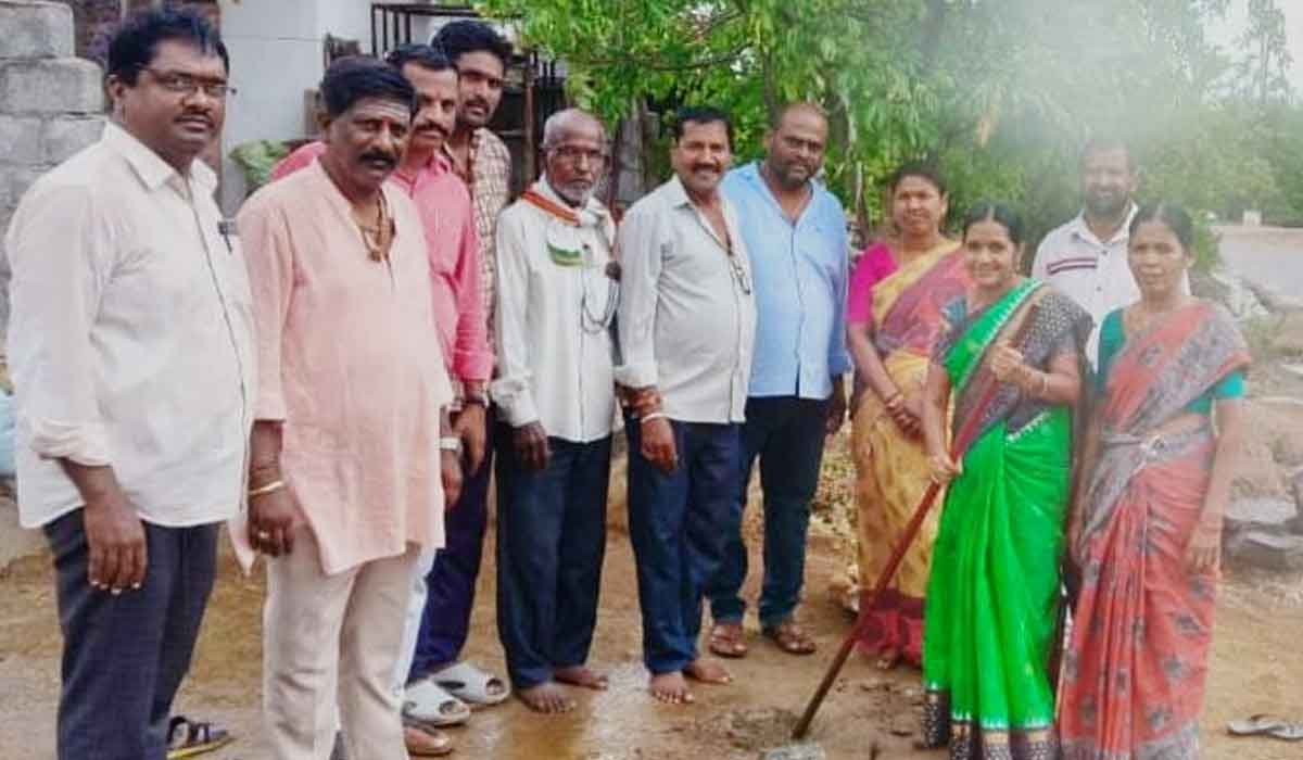 Chigurumamidi | చిగురుమామిడిలో అభివృద్ధి పనులకు భూమి పూజ