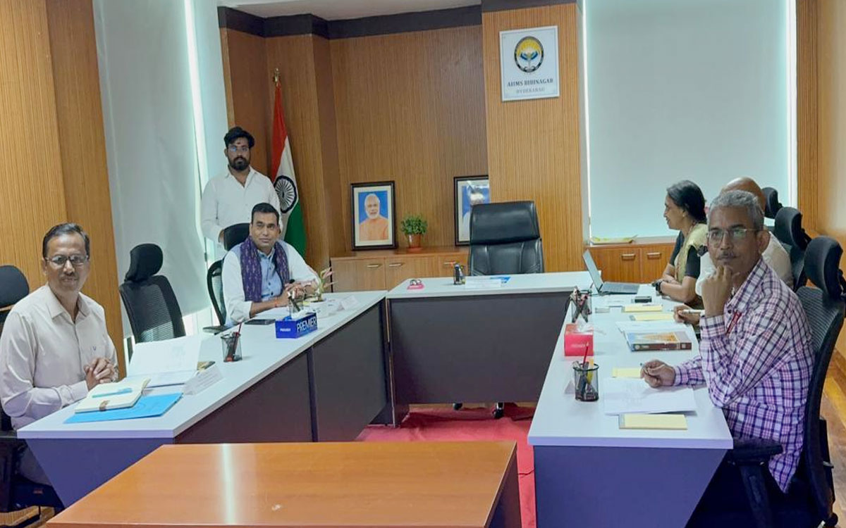 బీబీనగర్‌ ఎయిమ్స్​‍ అభివృద్ధిపై స్టాండింగ్‌ కమిటీ సమీక్ష